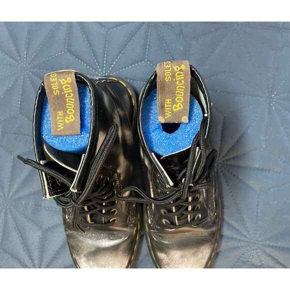 Dr. Martens 1460 Made in England Vintage Black Leather 8 Eye Boots US 7 - Picture 12 of 16